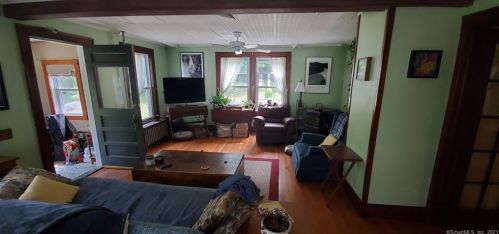 855 Main St, Coventry CT  06238-3114 exterior