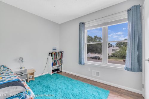 23 Yorkshire Dr, Jackson Twp NJ  08527-2626 exterior