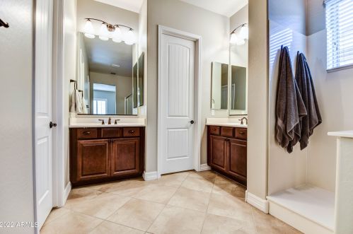 3047 Derringer Way, Gilbert AZ 85297-7889 exterior