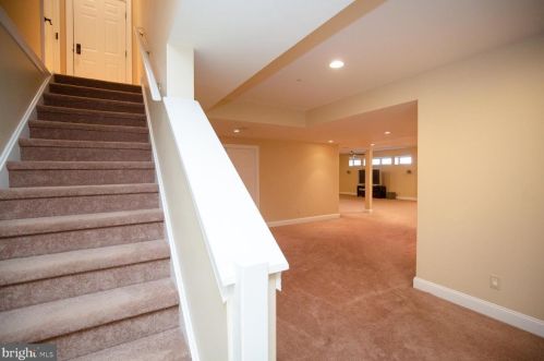 108 Gift Cir, Prospectville PA 19002-2732 exterior