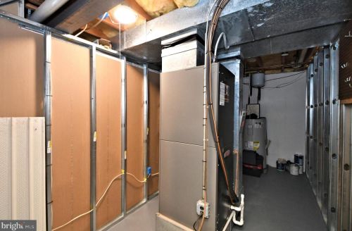 122 Claremont Dr, Lansdale PA 19446-6361 exterior