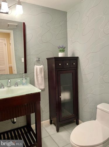 15 Trumbull Ct, Princeton NJ  08540-7060 exterior