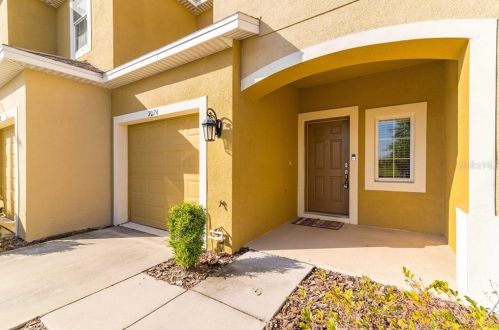 7024 Holly Heath Dr, Riverview, FL 33578-8409