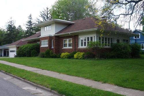 300 Davidson Ave, Westby, WI 54667-1010