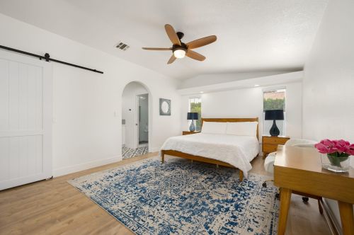 54404 Avenida Madero, La Quinta CA  92253-3620 exterior