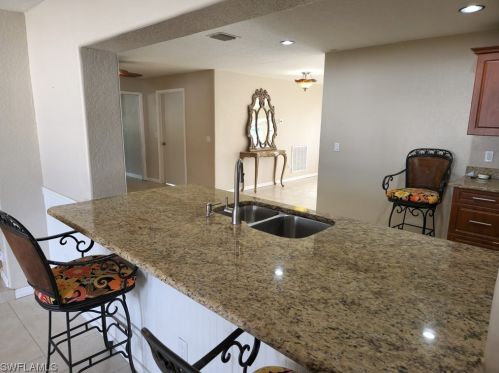 2911 5 Pl, Cape Coral FL  33904-3410 exterior