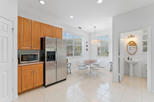 290 Quarry Knoll Way, Jupiter FL  33458-2888 exterior