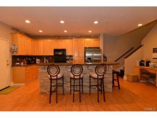 28 Leucadia, Irvine CA  92602-2415 exterior