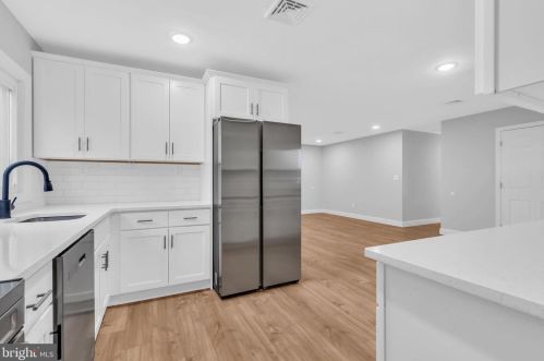 9 Snowflower Ln, Willingboro NJ  08046-1012 exterior