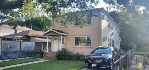 137-40 Sloan St, Jamaica, NY 11413-0026