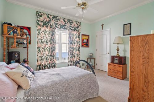 3 Lilac Springs Ct, Lakewood NJ  08701-7366 exterior