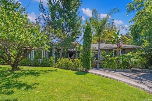 3315 Laurel Canyon Blvd, North Hollywood, CA 91604-4133