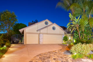 2763 Silver Oak Pl, Escondido, CA 92029-1855