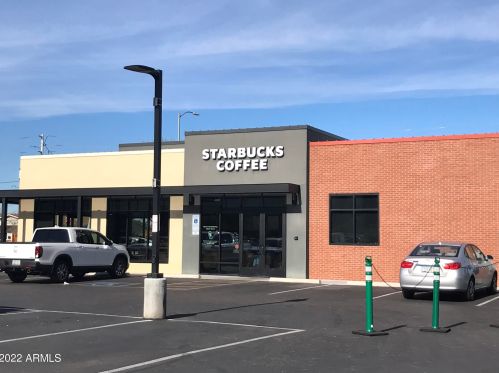 2930 17 Ave, Phoenix AZ exterior