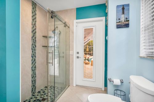 6806 Newport Lk Cir, Boca Raton FL 33496-3004 exterior