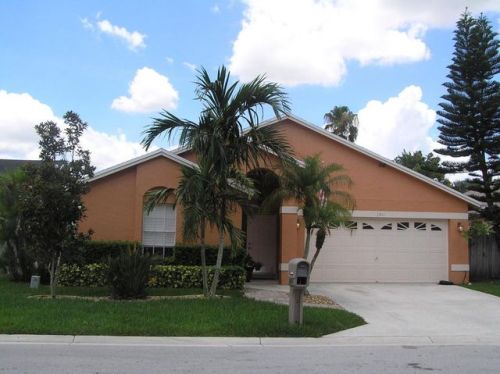 1411 Waterway Cove Dr, West Palm Beach, FL 33414-5728