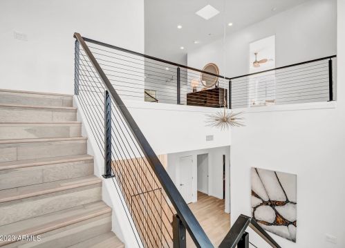 7627 22nd St, Phoenix AZ  85020-4706 exterior