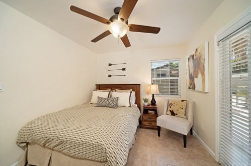52777 Eisenhower Dr, La Quinta CA  92253-3358 exterior