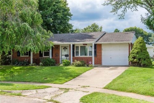 1878 Chippewa Ct, Xenia, OH 45385-4211