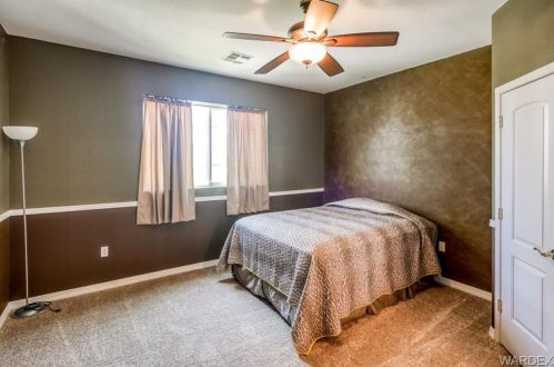 1895 Corwin Rd, Bullhead City AZ  86442-8774 exterior