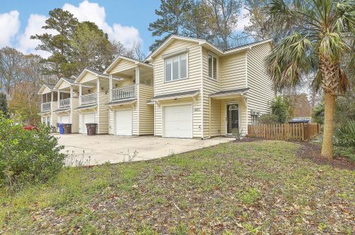 2882 Mackenzie Ct, Mount Pleasant SC  29466-6502 exterior