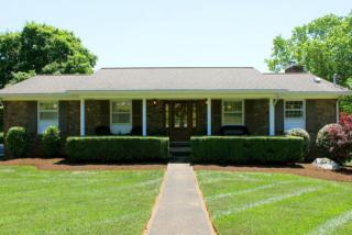 425 Hardwicke Dr, Knoxville, TN 37923-2416