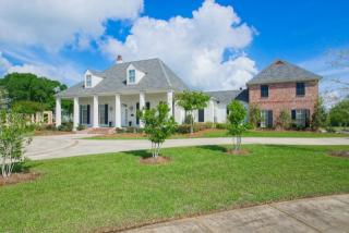 2555 Turnberry Ave, Zachary, LA 70791-5403