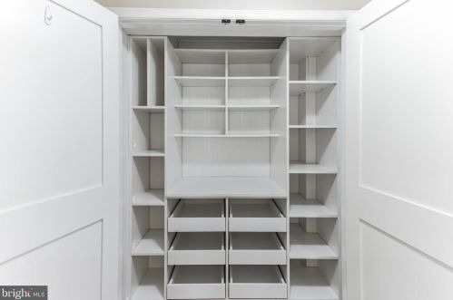 501 Delaware Ave, Lansdale PA 19446-3419 exterior