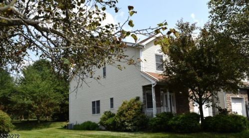 96 Jillian Blvd, Parsippany NJ  07054-3444 exterior