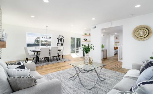 7012 Bobhird Dr, San Diego CA 92119-1404 exterior