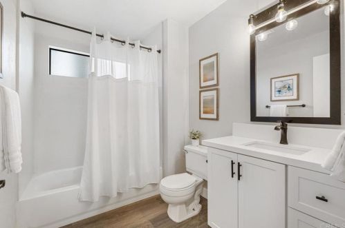 353 Windy Ln, Vista CA  92083-5766 exterior