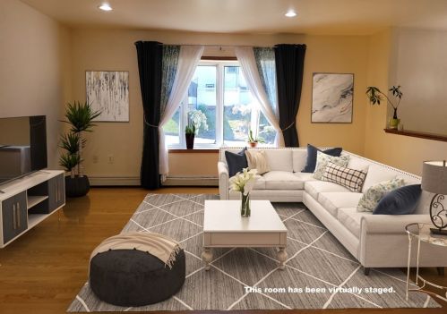 5 Alameda Rd, Worcester, MA 01604-3401