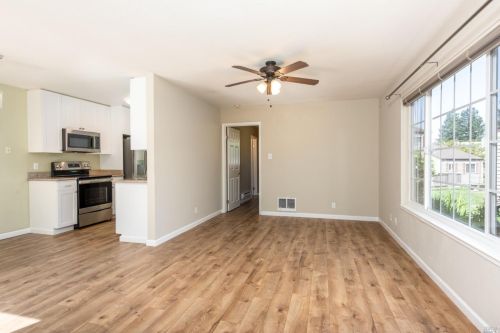 1616 Yardley St, Santa Rosa CA 95403-2397 exterior