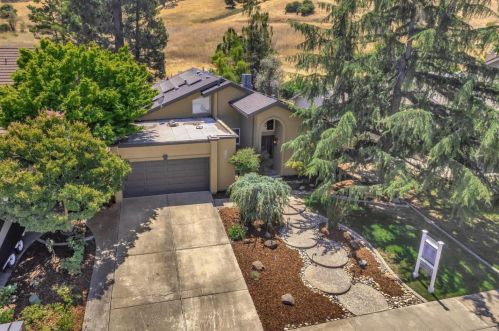 642 Colleen Dr, San Jose CA 95123-4509 exterior