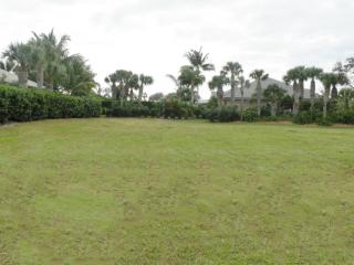 56 Caribe Way, Vero Beach FL  32963-9502 exterior