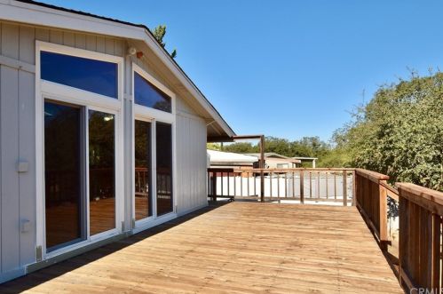 3243 Eagle Point Ln, Lake Nacimiento CA  93446-4130 exterior