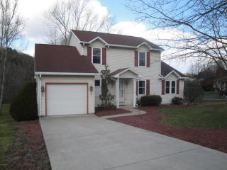 43 Wyndmere Dr, Williamsport, PA 17701-9695