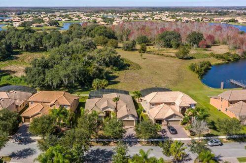 3730 Eagle Isle Cir, Kissimmee FL 34746-1908 exterior