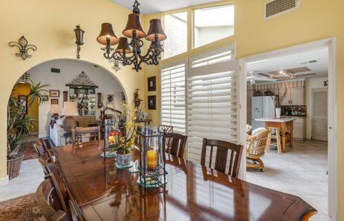 32 Lincoln Pl, Rancho Mirage CA  92270-1970 exterior