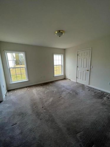 657 Winterthur Way, Easton PA  18040-7444 exterior