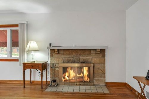 155 Warren Dr, New Kensington PA  15068-5240 exterior