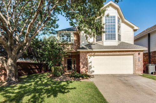 9401 Abbey Rd, Irving, TX 75063-6419