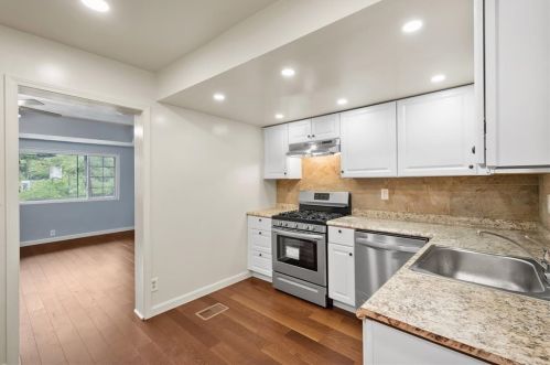 1273 Voskamp St, Pittsburgh PA 15212-4263 exterior