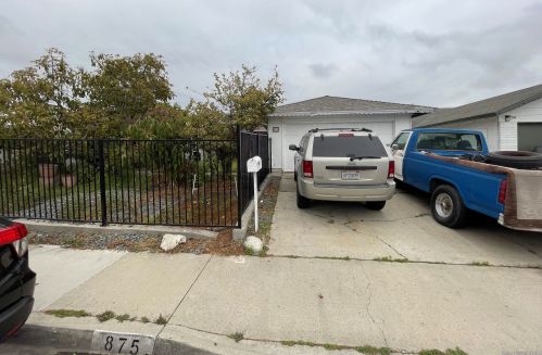875 Givens St, San Diego, CA 92154-2437