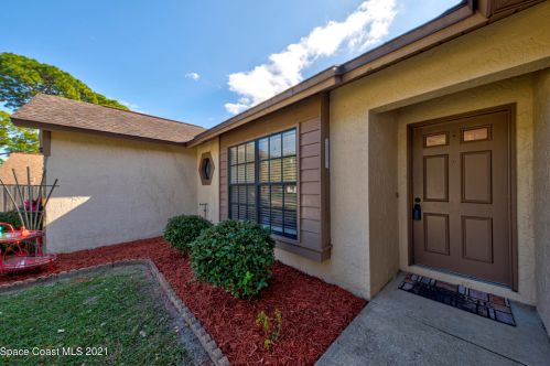 4675 Greenhill St, Cocoa, FL 32927-3550