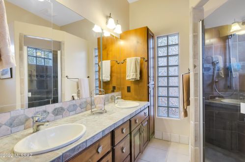 1931 Buck Rdg Pl, Tucson AZ 85737-6010 exterior