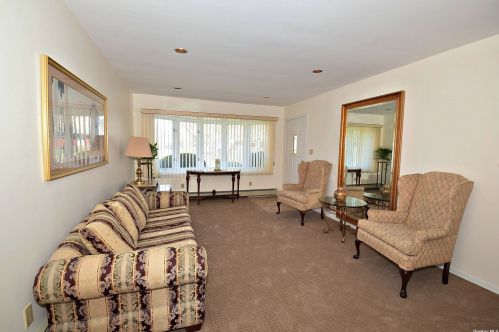 3825 Locust Ave, Seaford, NY 11783-2427