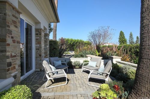 1801 Port Charles Pl, Newport Beach, CA 92660-5321