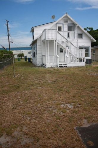 726 Avenue L, Winter Haven, FL 33880-4220