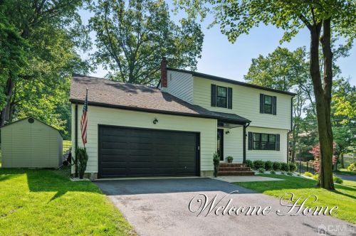 16 High St, East Brunswick, NJ 08816-4812